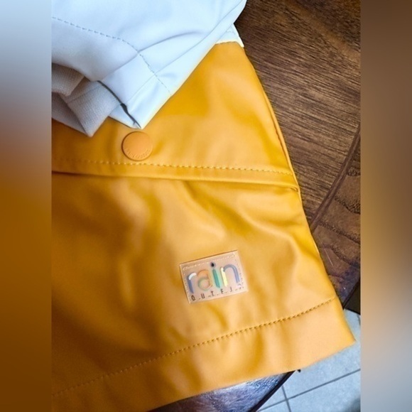 ZARA Kids Rubberized rain coat - Picture 13 of 15